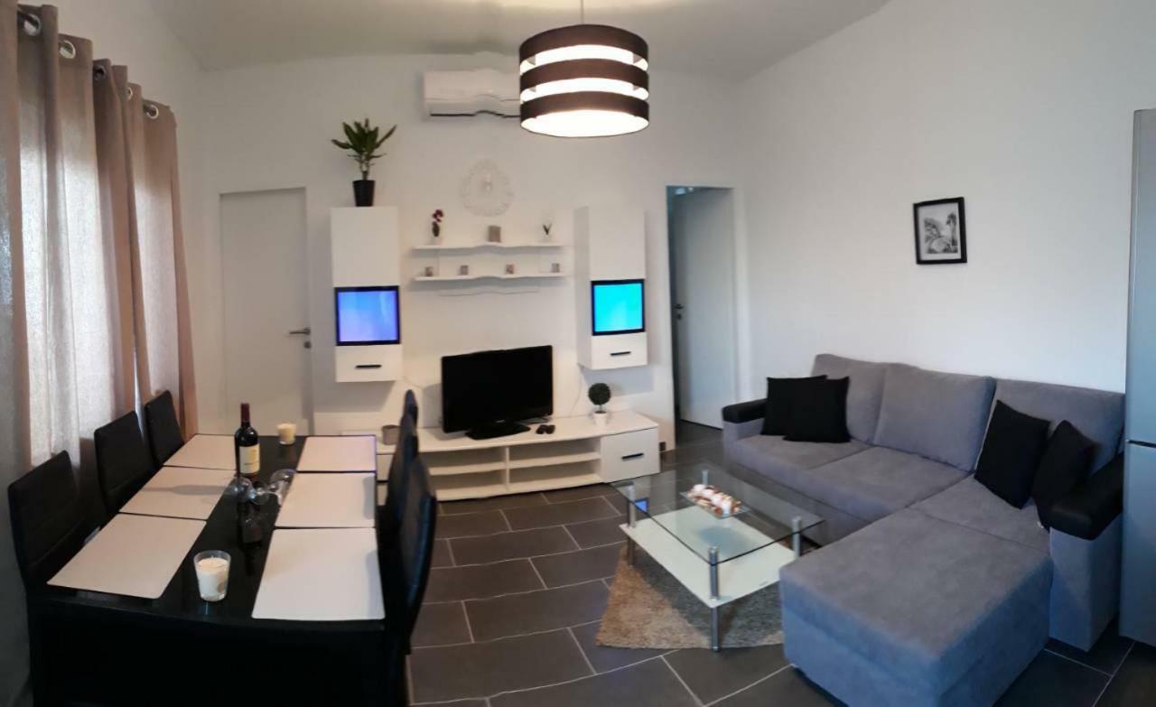 Apartament App Lana Crikvenica Zewnętrze zdjęcie